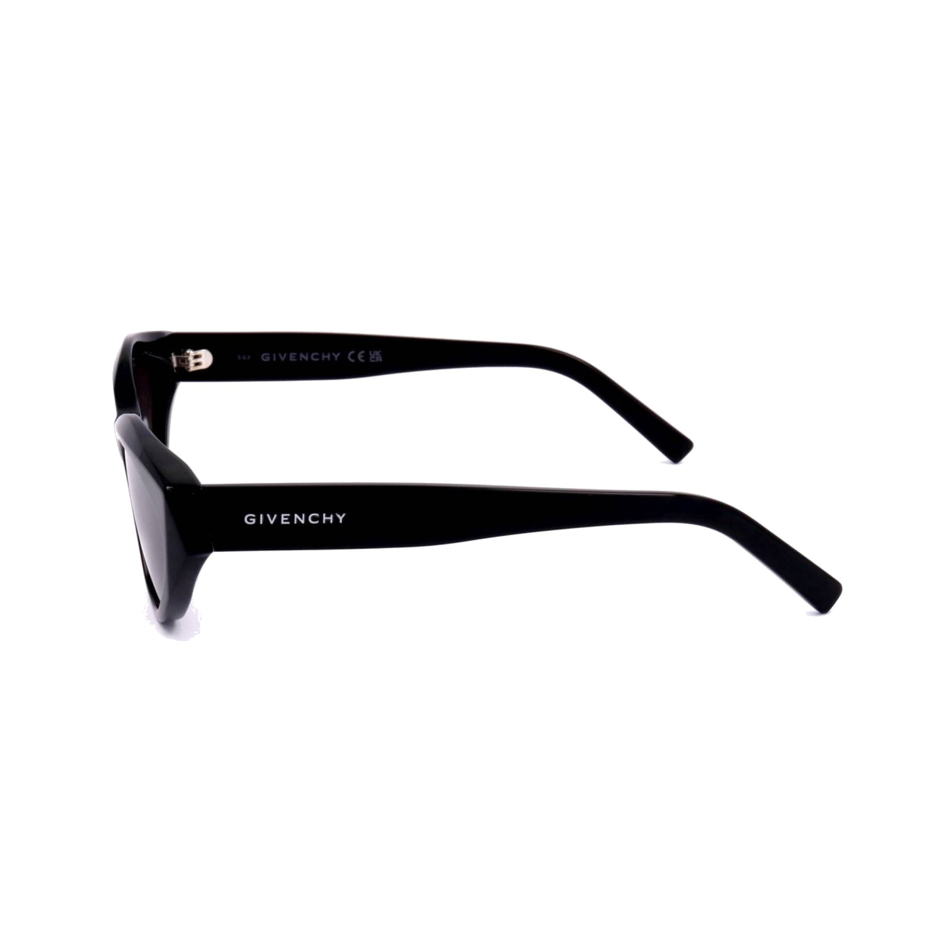 Givenchy GV40025U