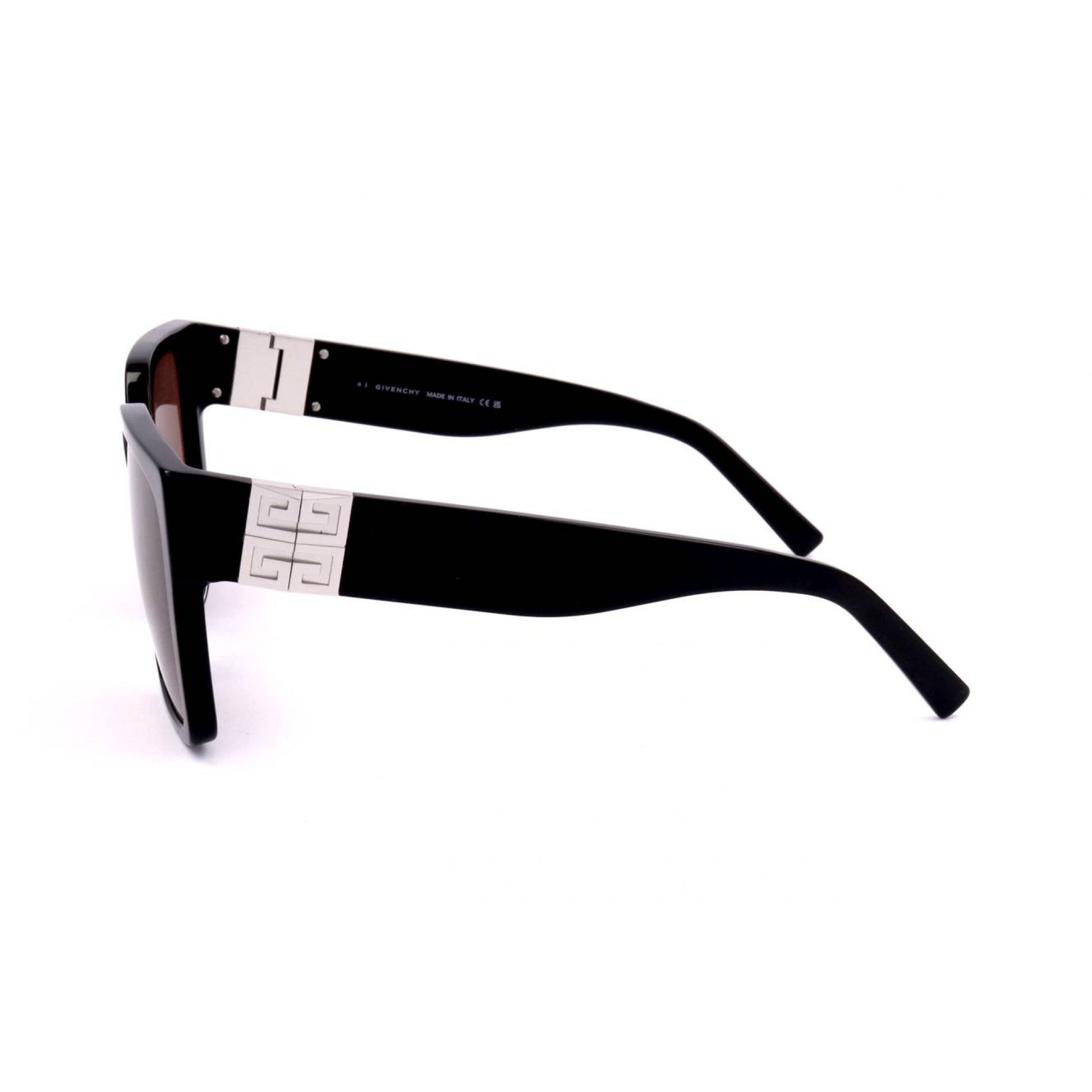 Givenchy GV40056U