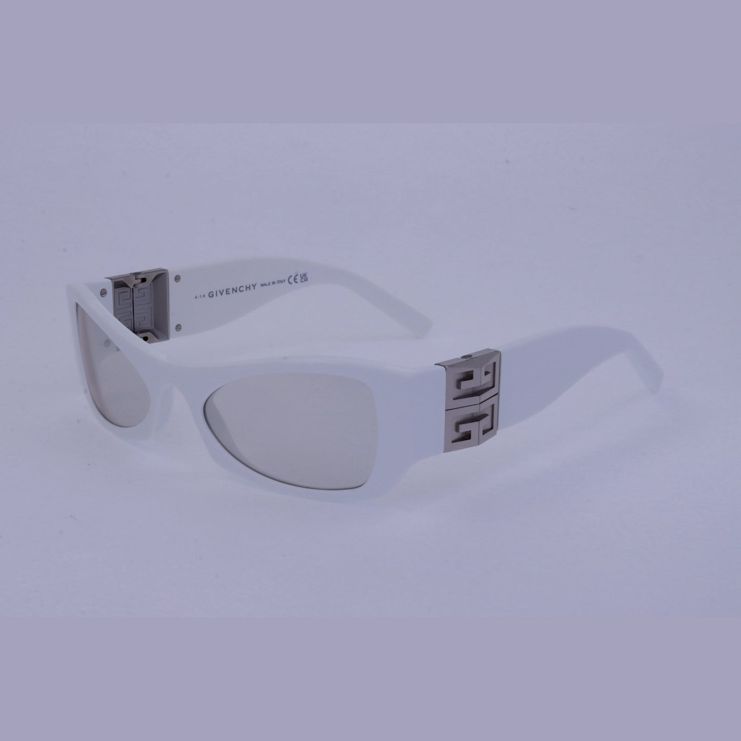 Givenchy GV40079I