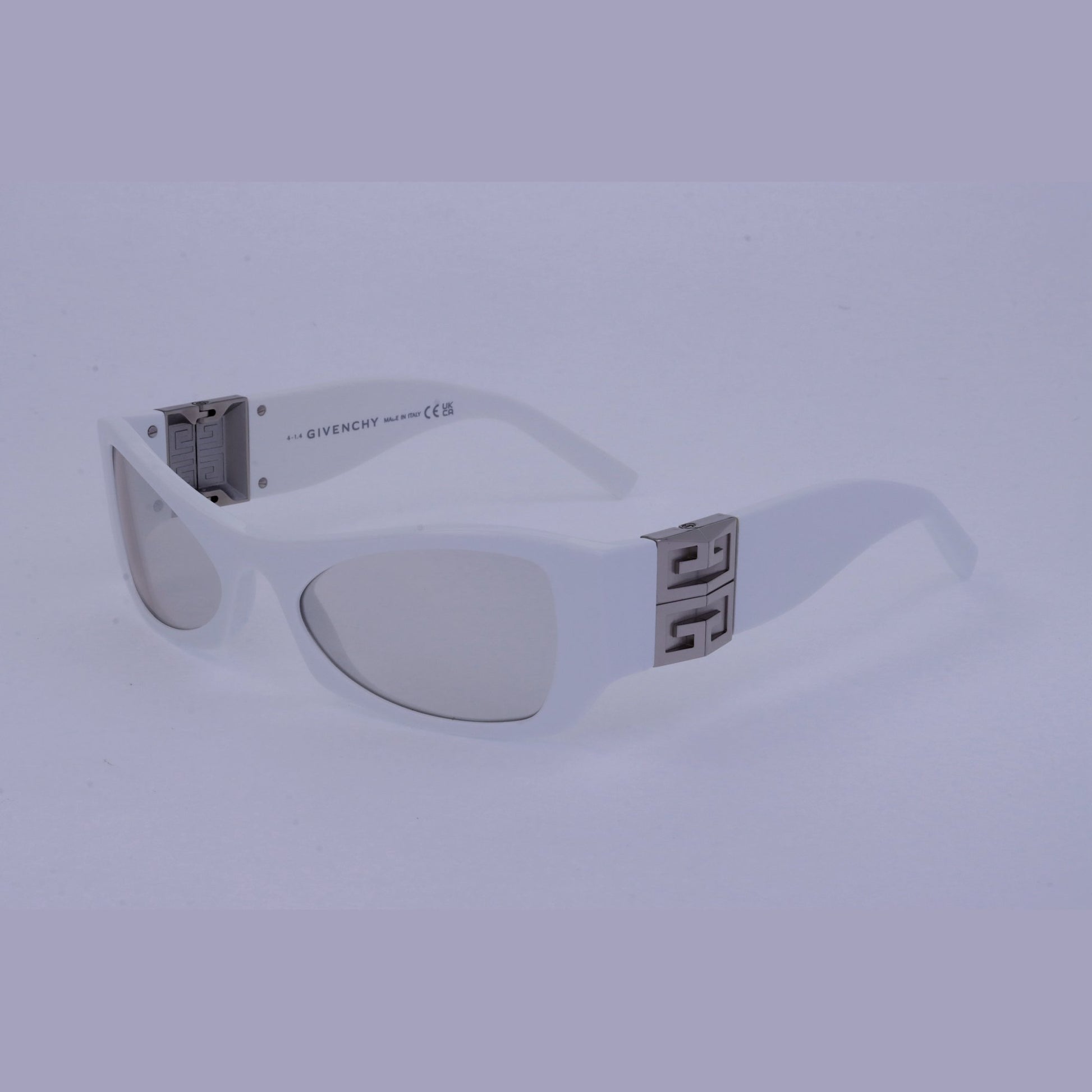 Givenchy GV40079I