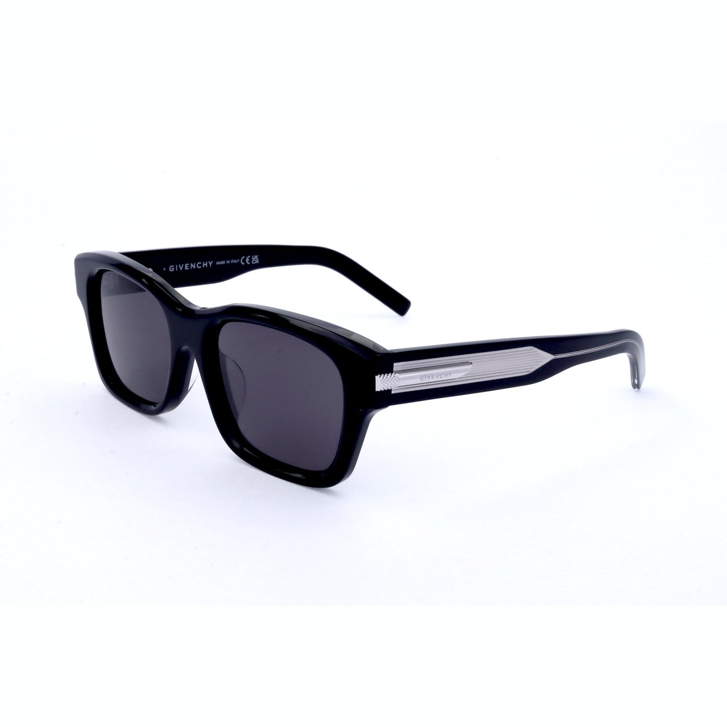 Givenchy GV40090F