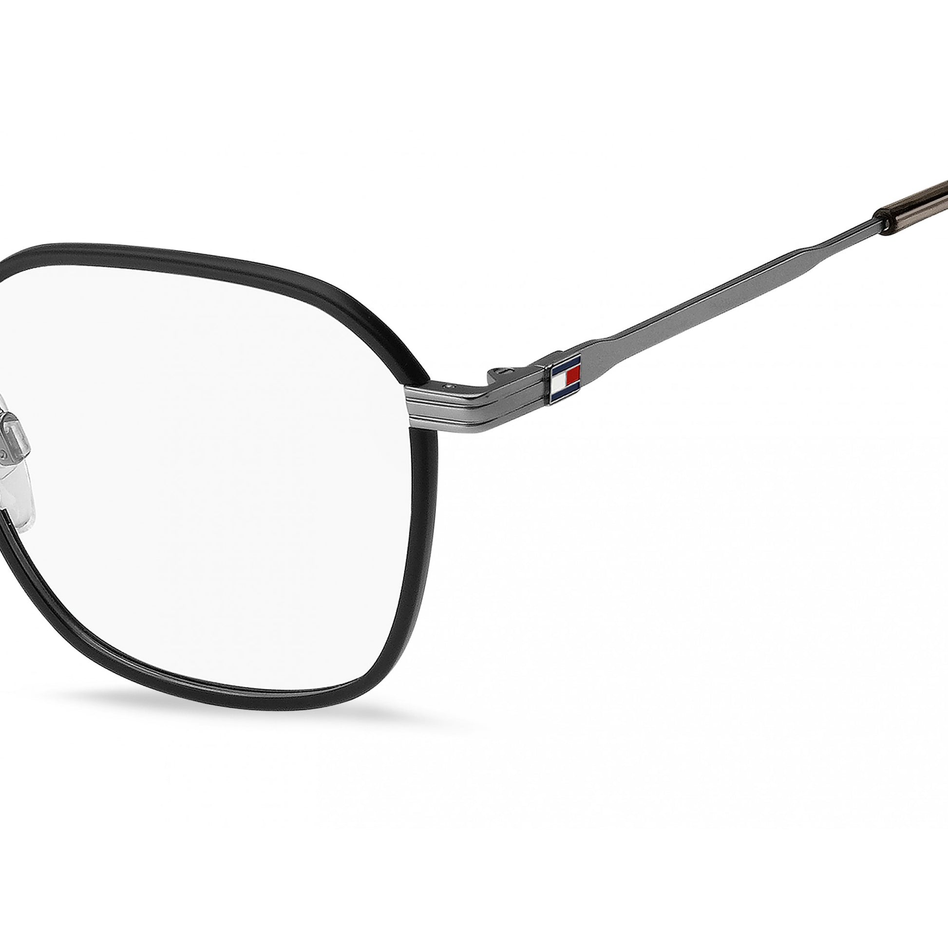 Tommy Hilfiger TH 2136
