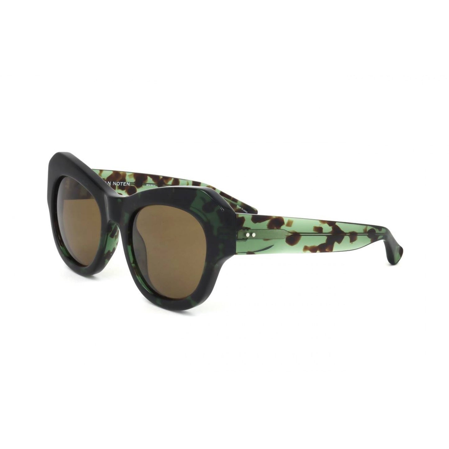 Dries Van Noten By Linda Farrow DVN99