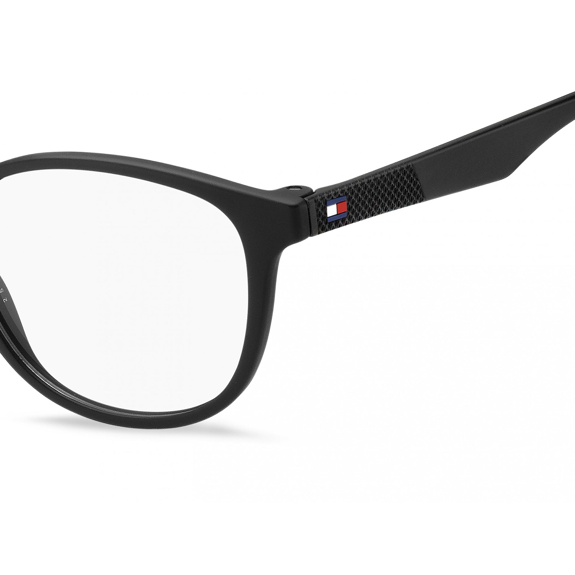 Tommy Hilfiger TH 2026