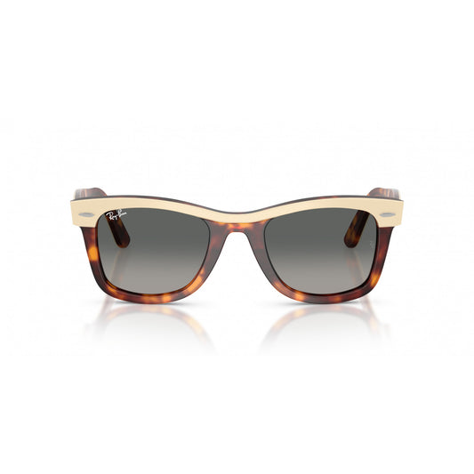 Ray-Ban 0RB2240
