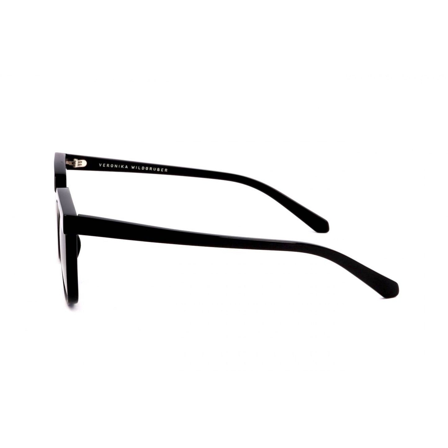 Veronika Wildgruber REY  W069