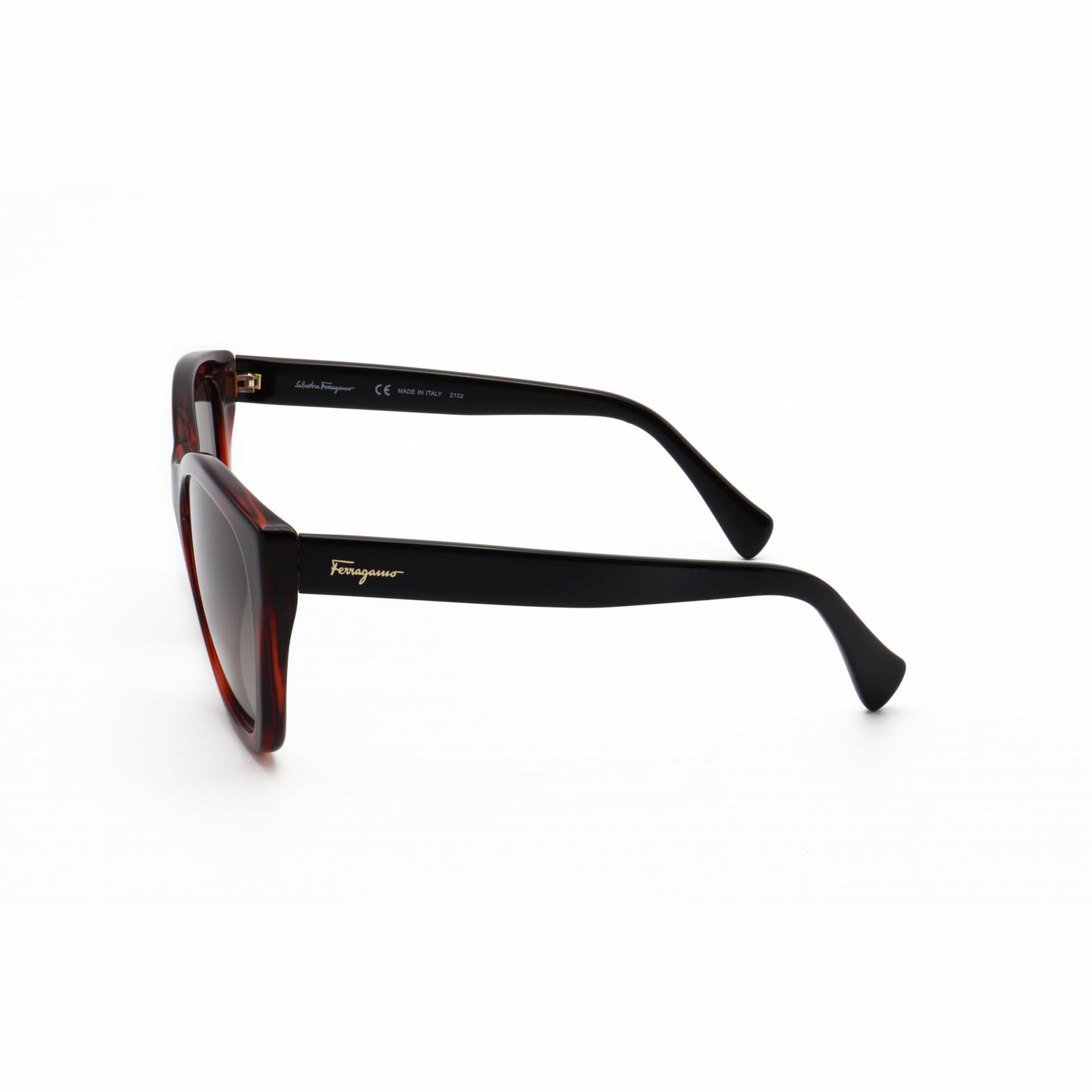 Ferragamo SF957S