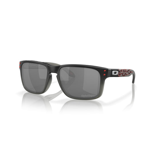 Oakley 0OO9102
