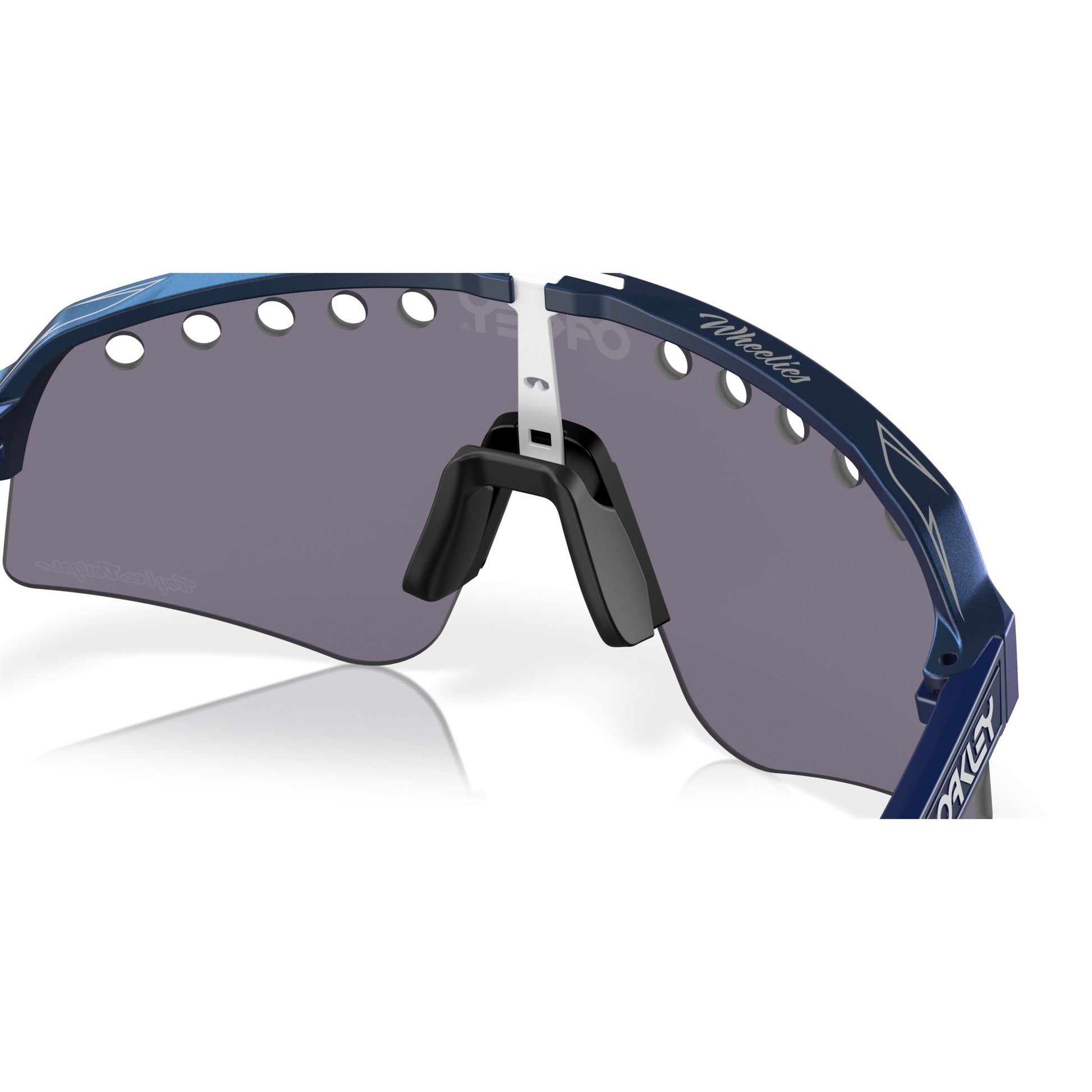 Oakley 0OO9465